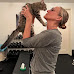 Sarah Jessica Parker Adopts a New Cat and More Star Snaps